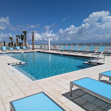 Holiday Inn Express & Suites Oceanfront Daytona Beach Shores By Ihg Ngoại thất bức ảnh