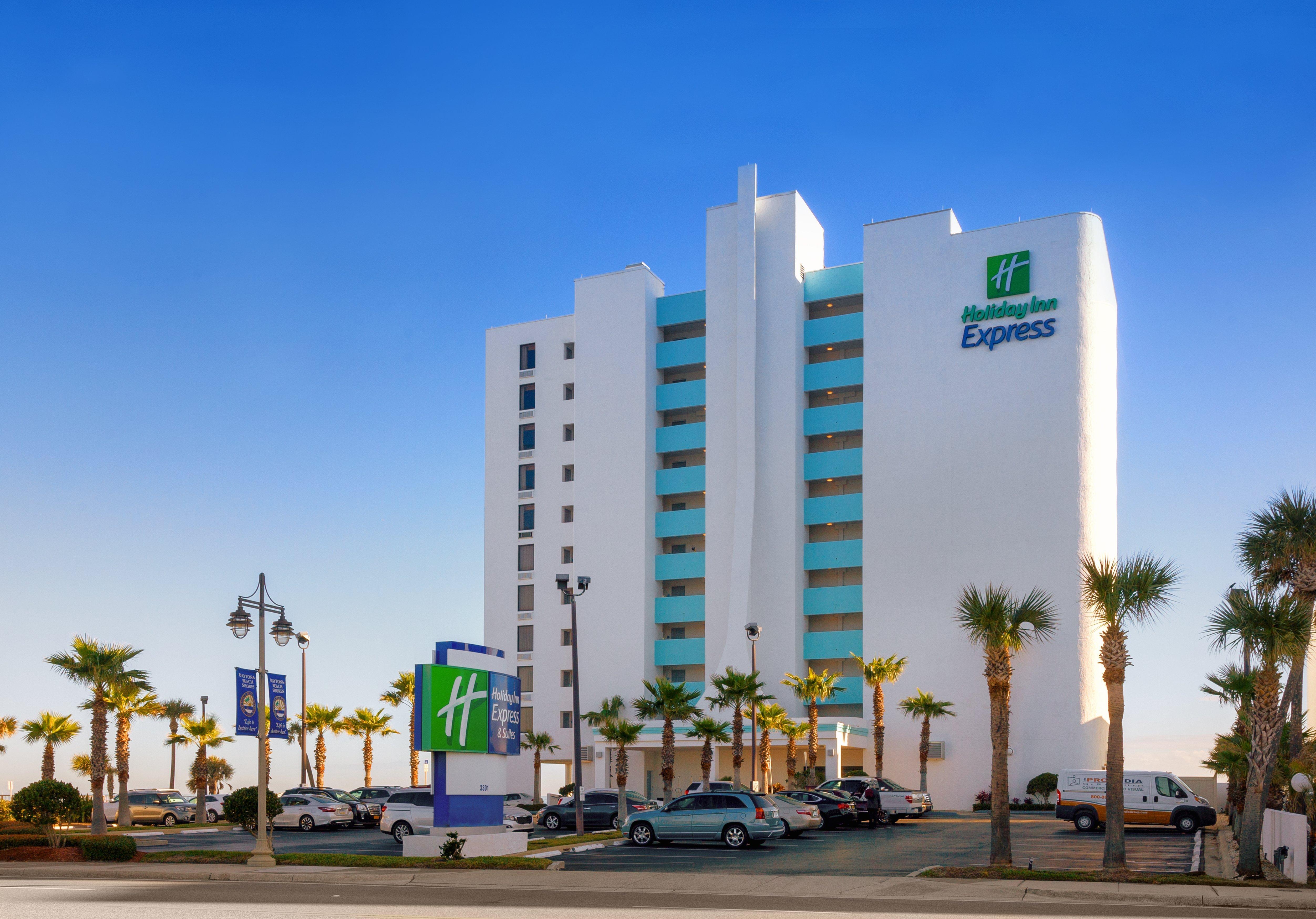 Holiday Inn Express & Suites Oceanfront Daytona Beach Shores By Ihg Ngoại thất bức ảnh