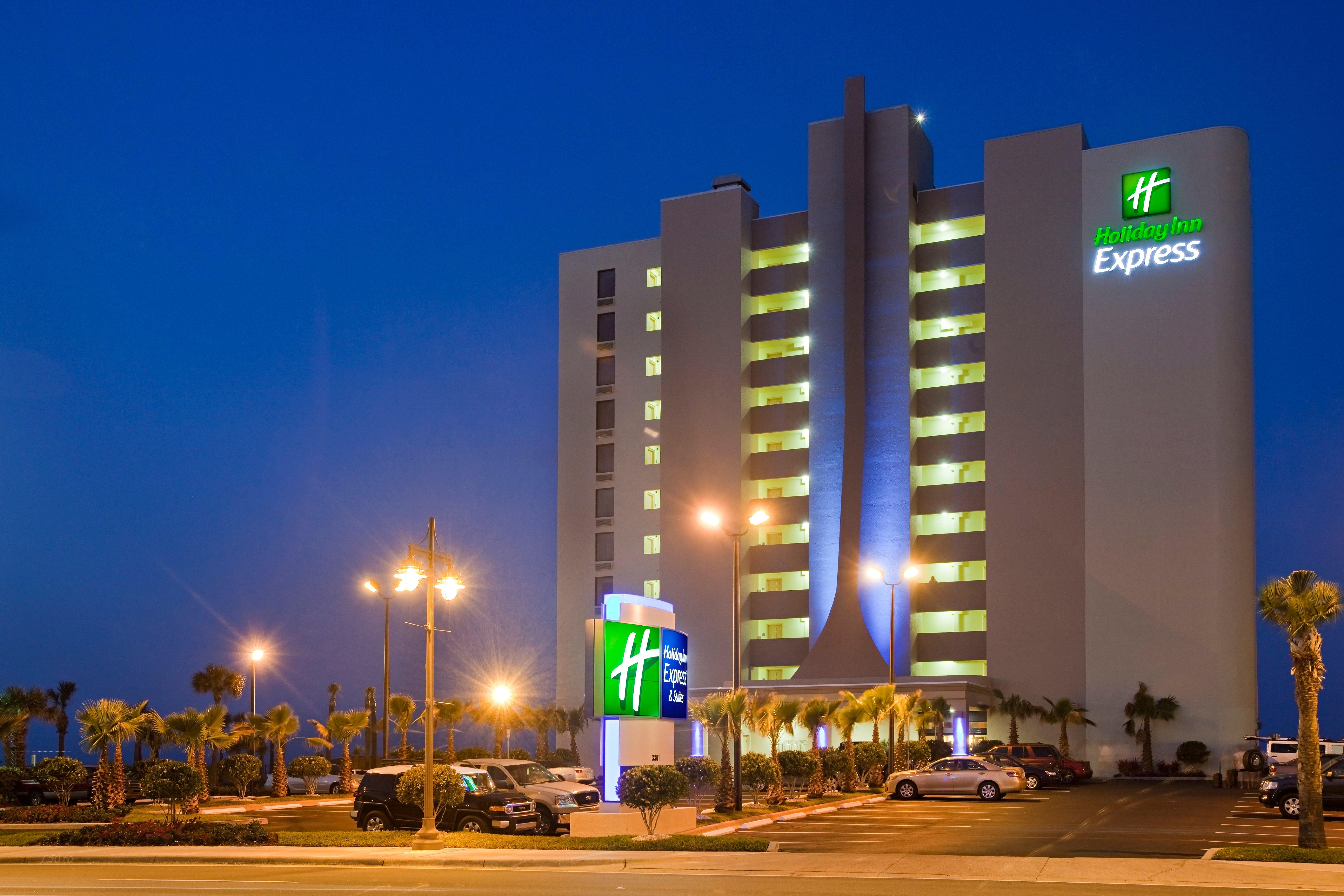 Holiday Inn Express & Suites Oceanfront Daytona Beach Shores By Ihg Ngoại thất bức ảnh