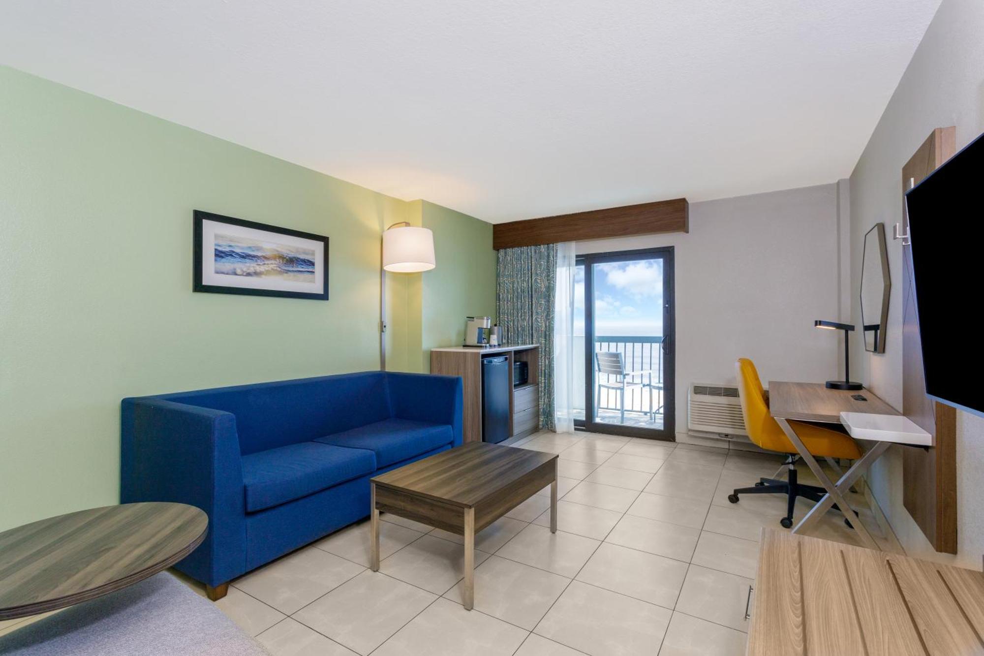 Holiday Inn Express & Suites Oceanfront Daytona Beach Shores By Ihg Ngoại thất bức ảnh